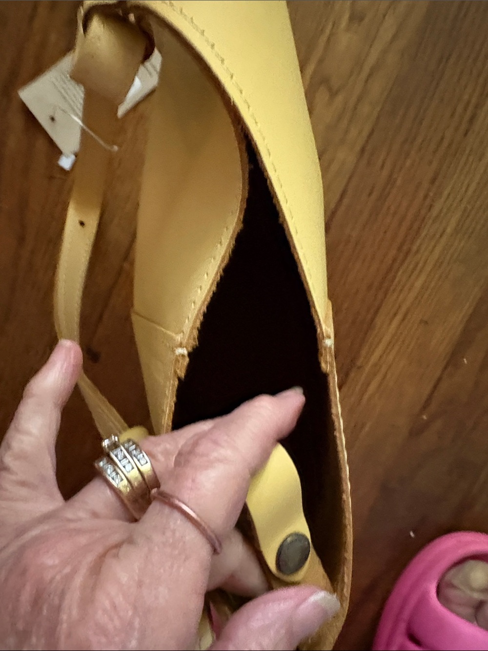 Portland Leather golden color Shoulder Bag - Picture 3 of 7